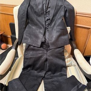 Isaac Mizrahi Black Textured Women's Blazer & Pants